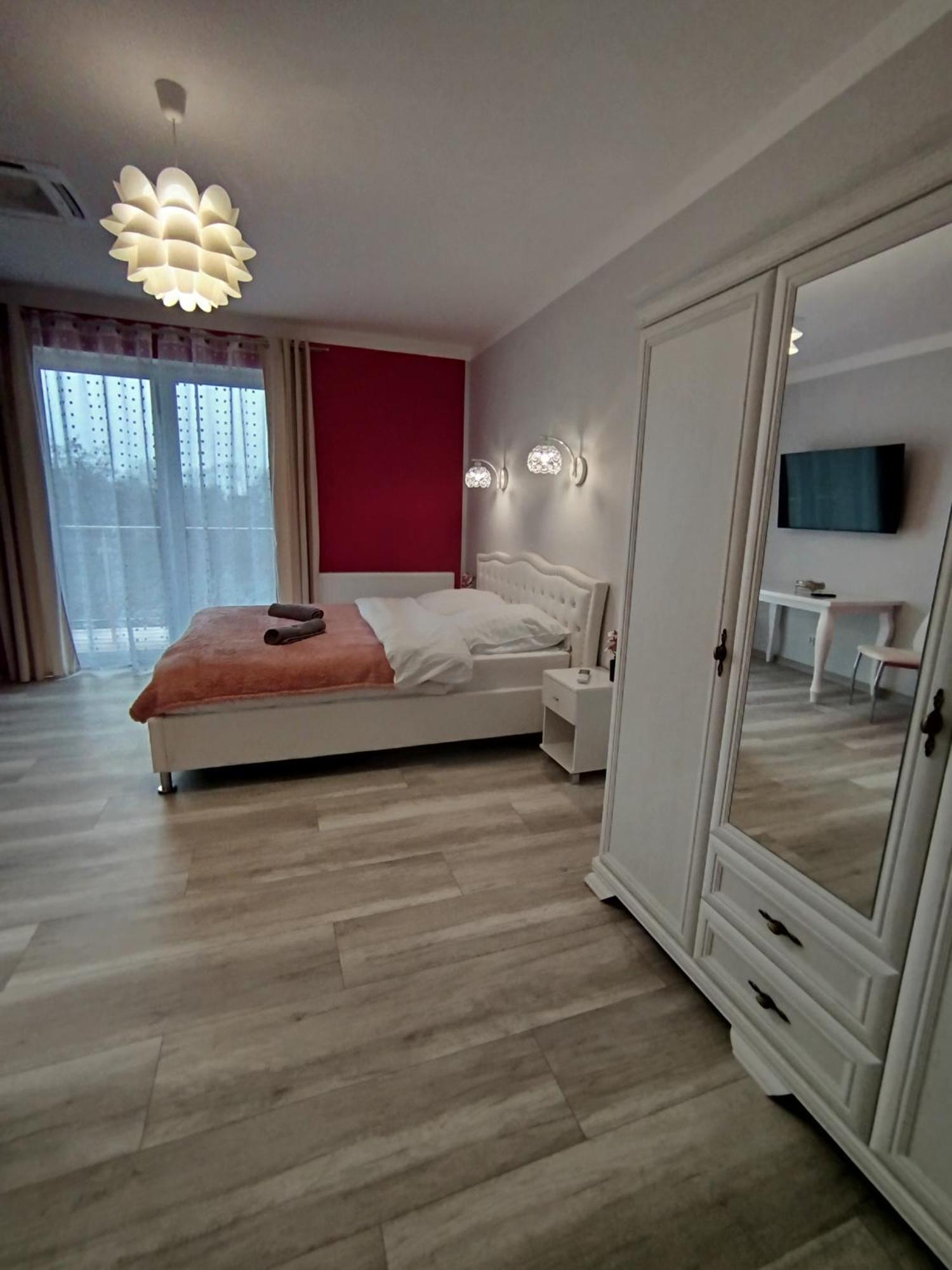 Tropikalna Odnowa Bed & Breakfast Falkowo Стая снимка